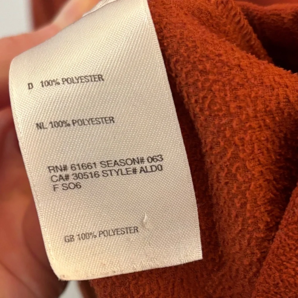 The North Face Men's 1/2 Zip Pullover Rust Orange